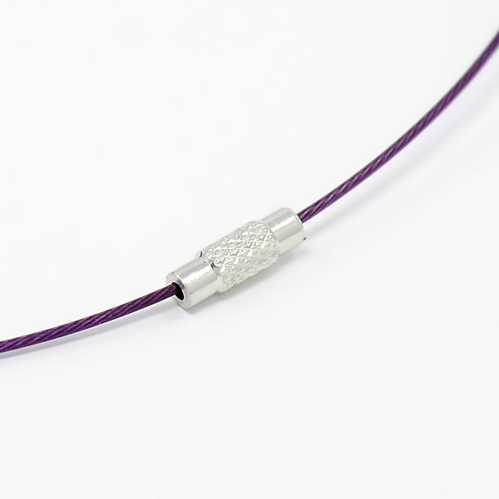 1 necklace rigid cabled wire purple clasp to screw N°01