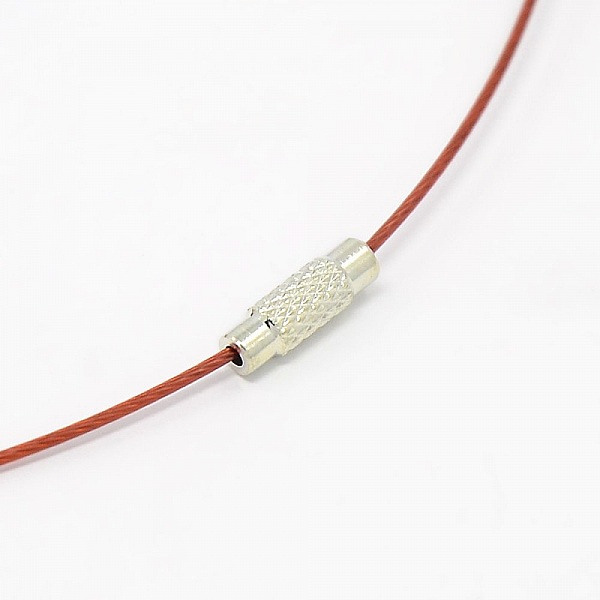 1 necklace rigid cabled wire dark red clasp to screw N&deg;01
