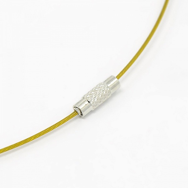 1 necklace rigid cabled wire gold clasp to screw N&deg;01