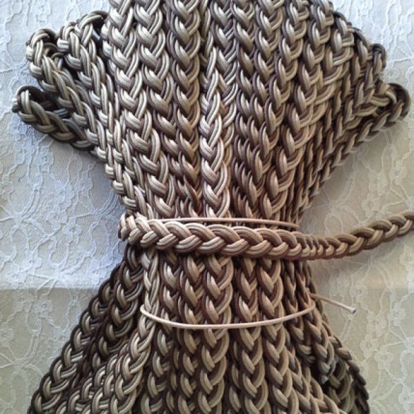 1 meter braided waxed braid of 20 mm N&deg;02