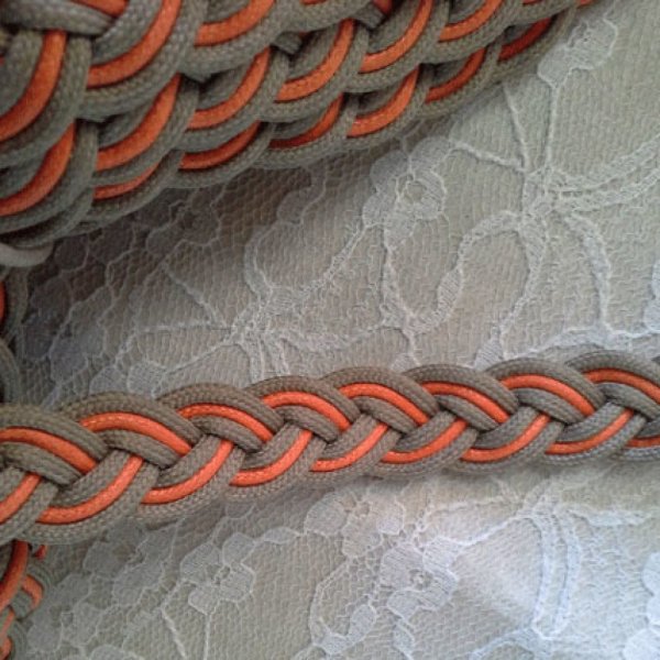 1 meter braided waxed braid of 20 mm N&deg;03