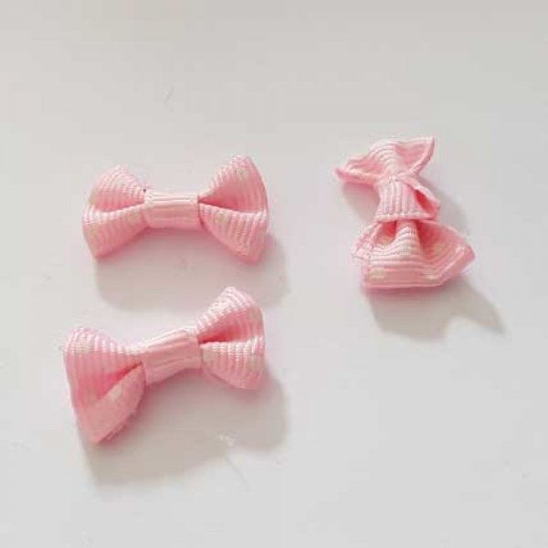 3 N&oelig;uds tissus lot N&deg;26