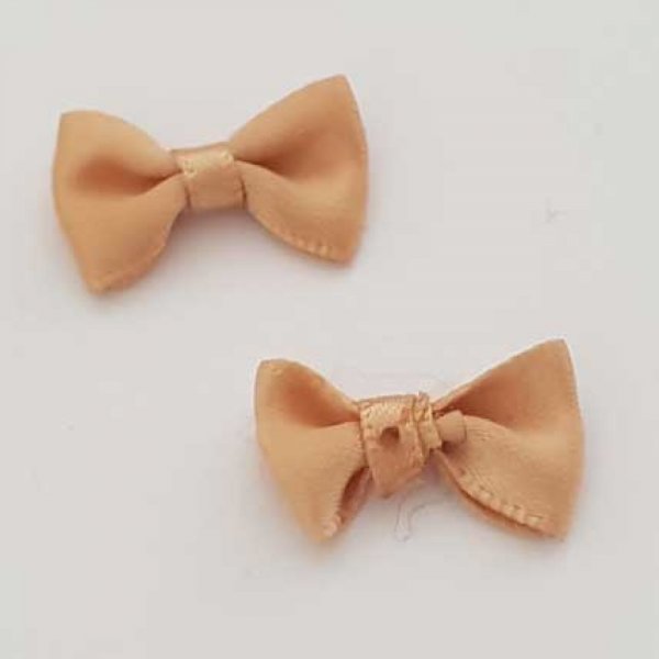 4 N&oelig;uds tissus lot N&deg;74