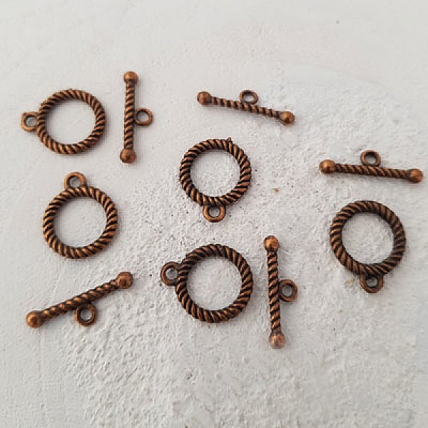 5 Toggle Clasps Round Pattern Bronze N&deg;04