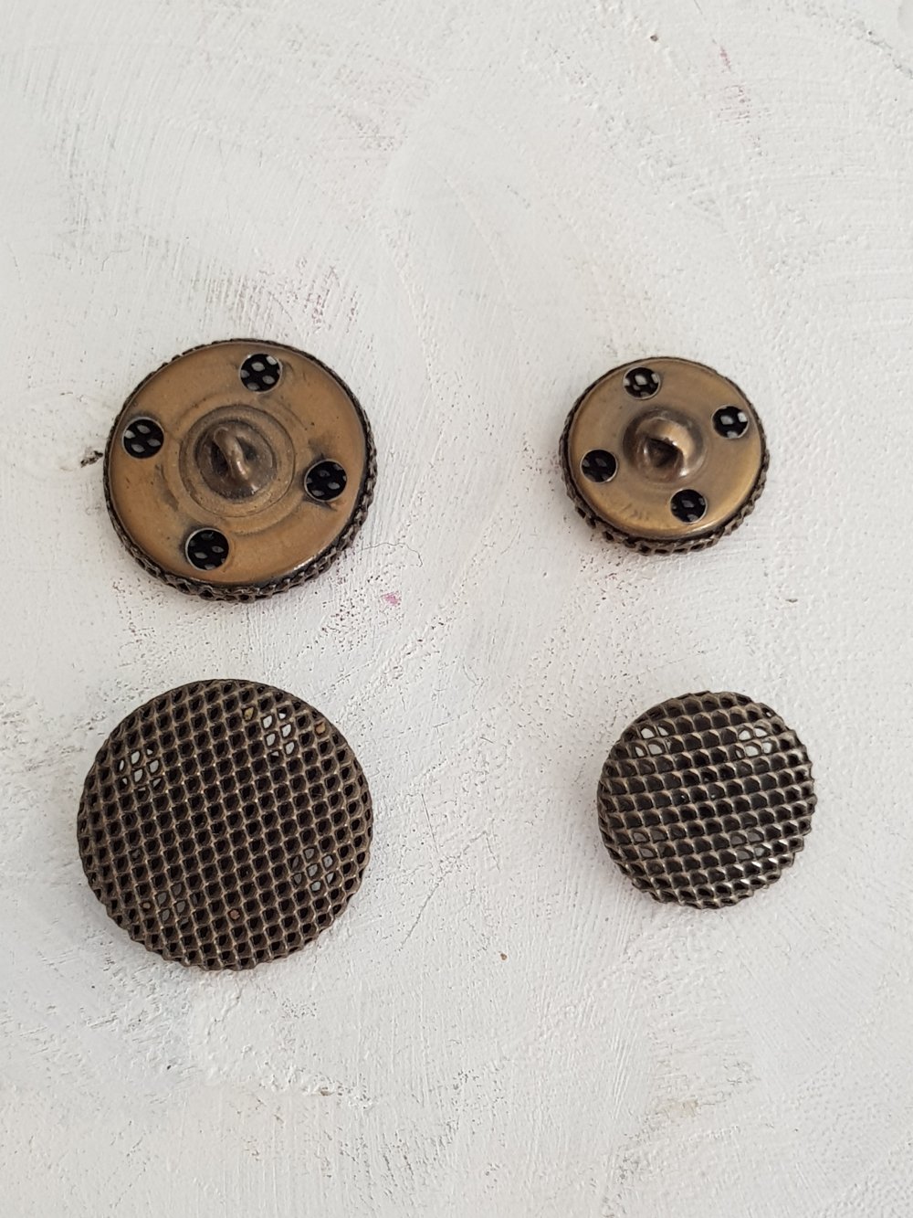 Knob N&deg;18 of 15 mm Round