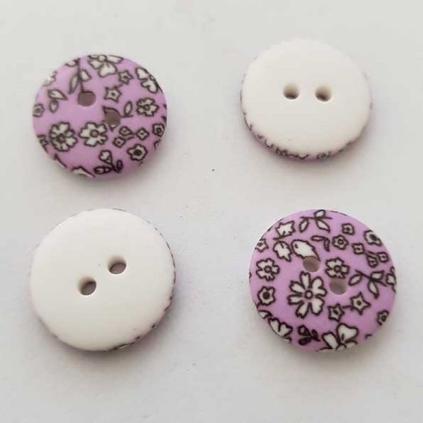 Bouton fantaisie &agrave; fleurs 18 mm N&deg;05