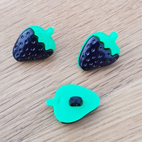 Fancy buttons, children, babies Strawberry pattern N&deg;02 green and black