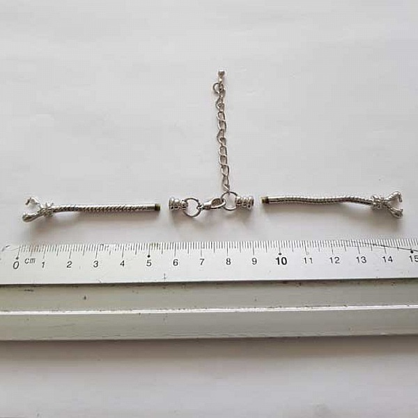 European Style Watch Dial Chain Bracelet with Carabiner Clasp 6 X 7.5 Cm