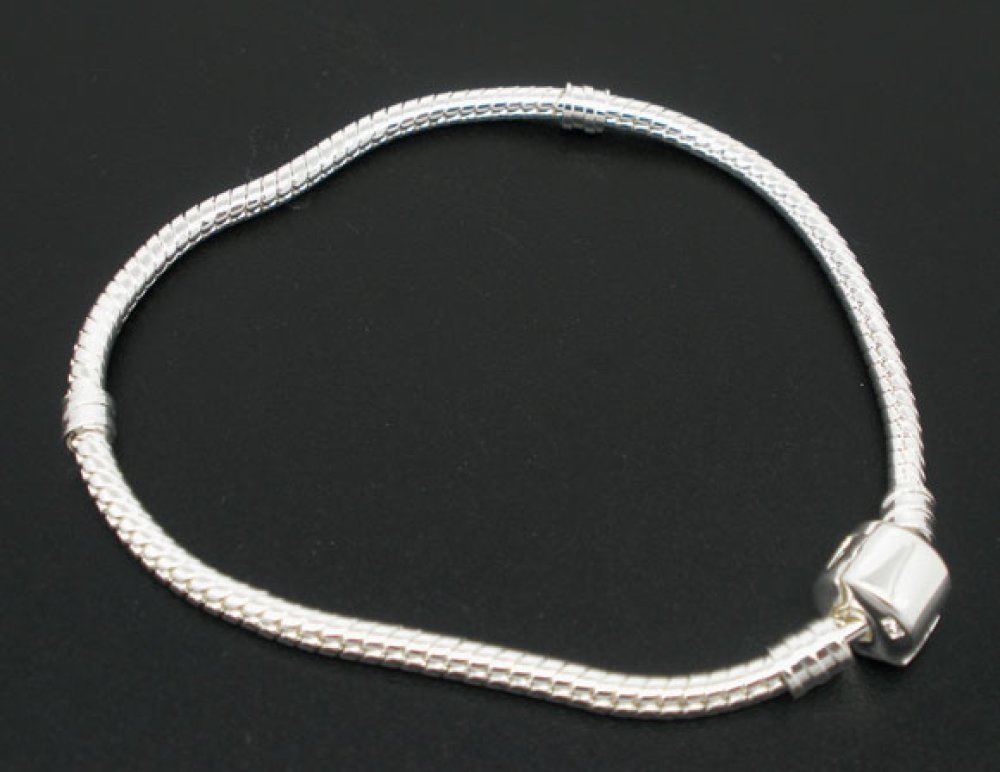 European Clip Bracelet 21 cm Smooth clasp Silver plated 925