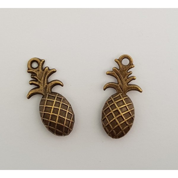 Pineapple charm N&deg;01