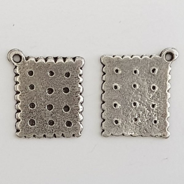 Breloque Biscuit g&acirc;teau N&deg;01