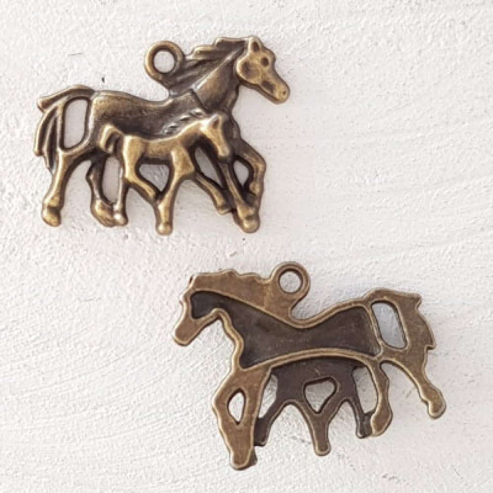 Horse Charm N°04