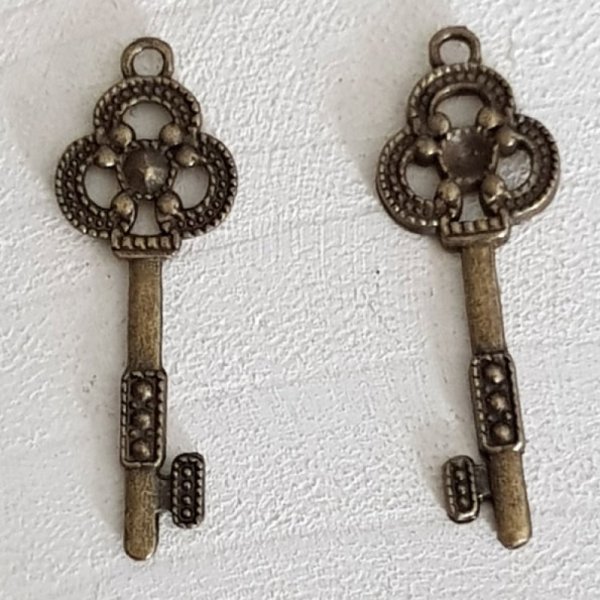 Key Charm N&deg;20 Bronze