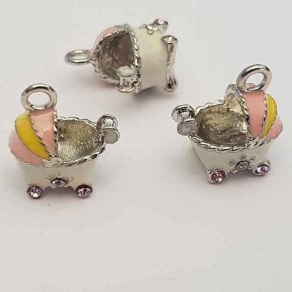 Children's charm N&deg;21 by 2 pieces