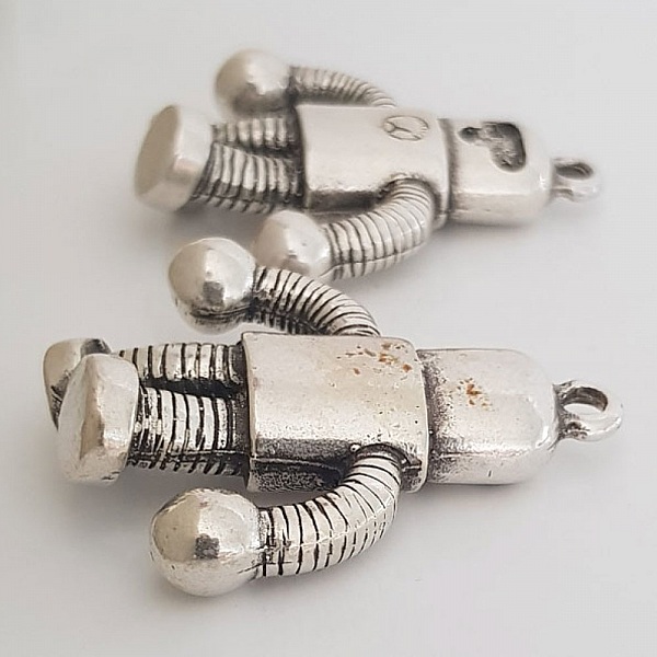 Childrens charm N&deg;43 Zamak (Silver plated)