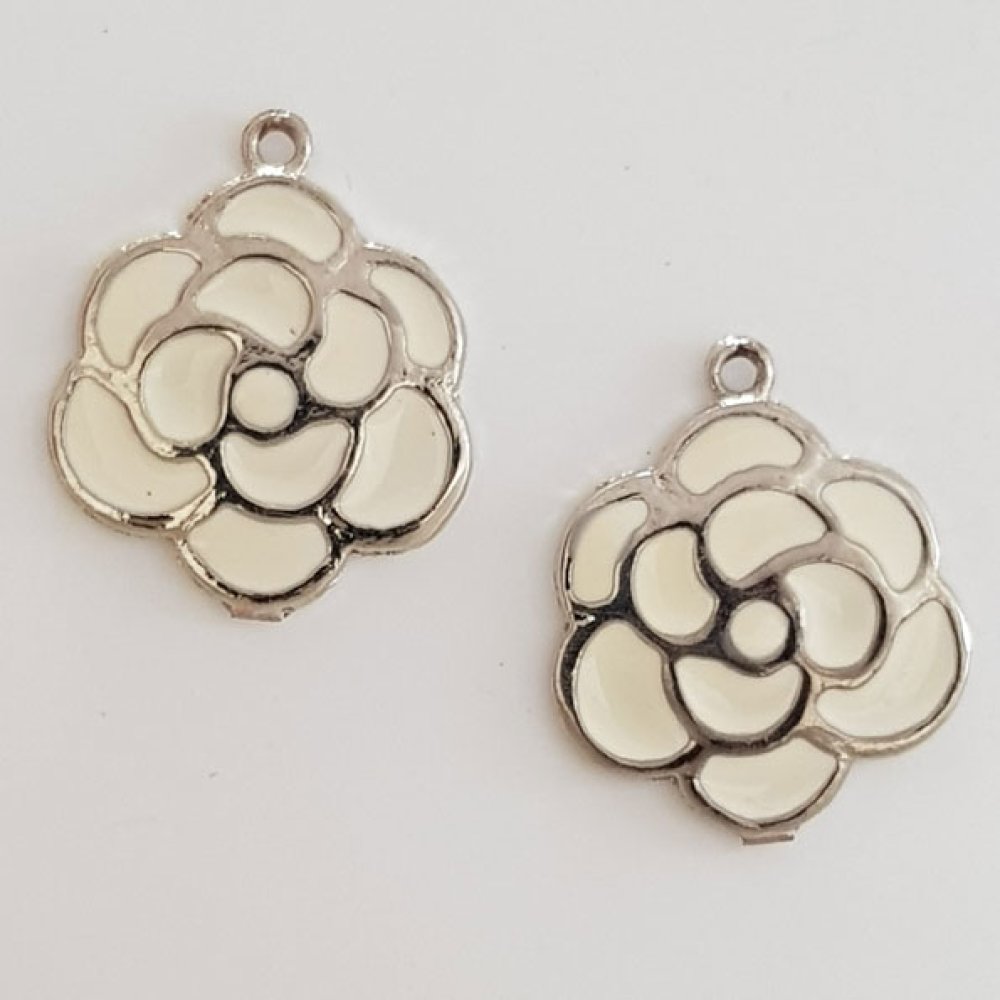 Flower charm Metal N°030 Silver