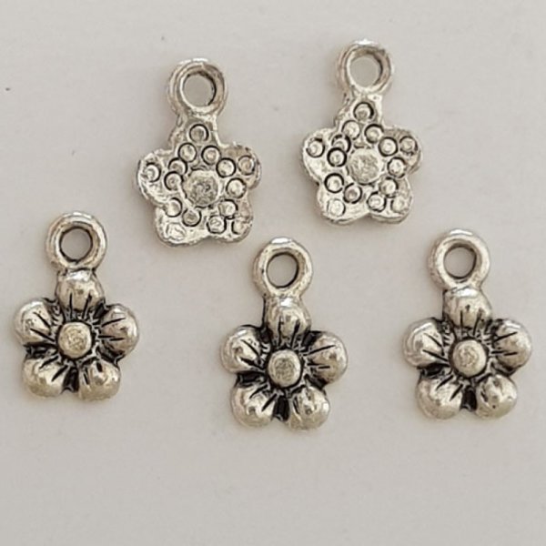 Flower charm Metal N&deg;035 Silver