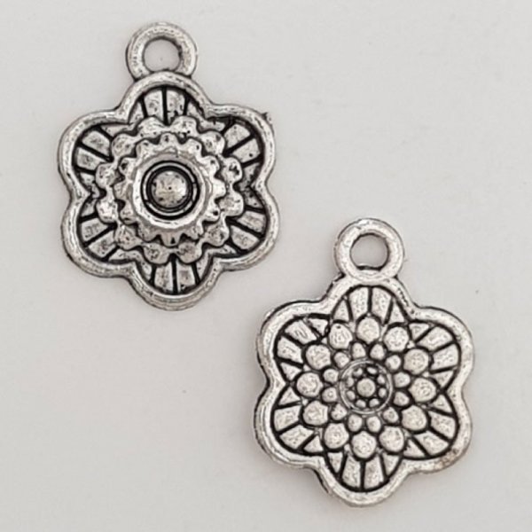 Flower charm Metal N&deg;047 Silver