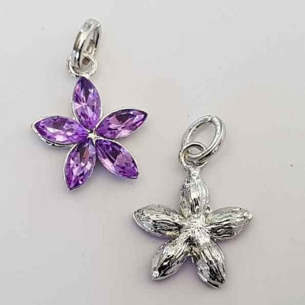 Flower charm N&deg;02 x 10
