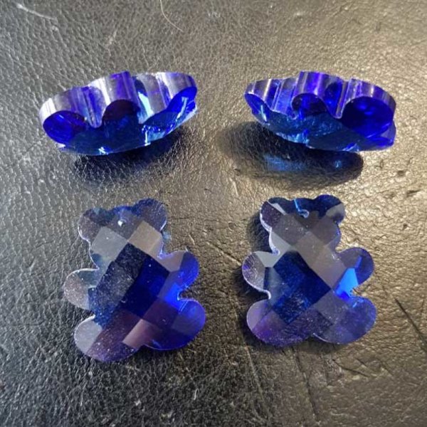 Bear faceted glass pendant charm N&deg;01-02