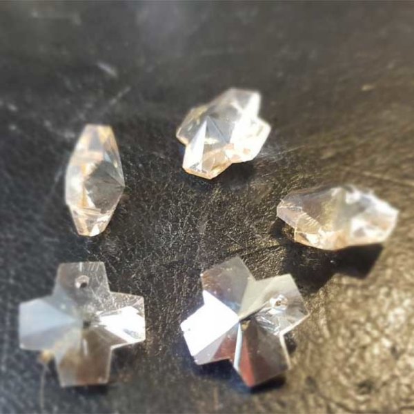 Flower faceted glass pendant charm N&deg;01-01