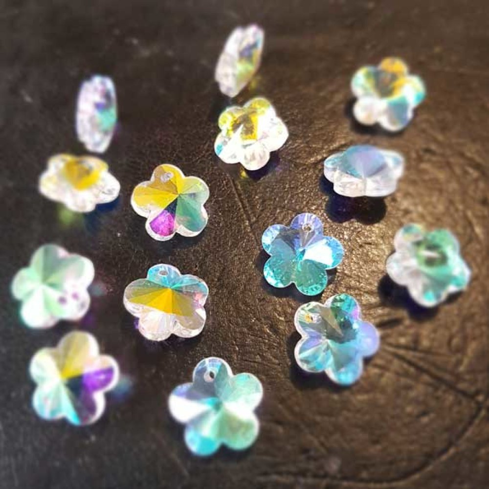Flower faceted glass pendant charm N°04-01
