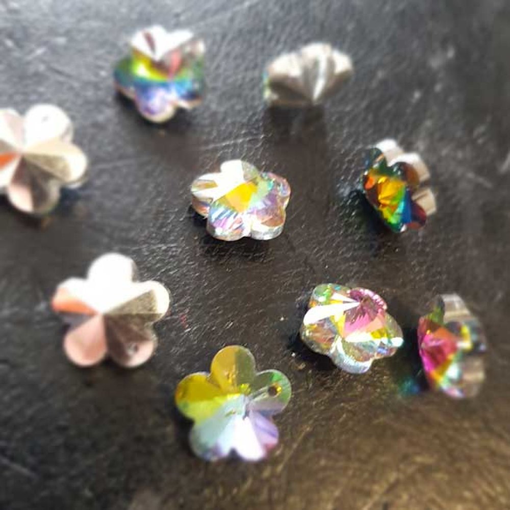Flower faceted glass pendant charm N°04-02