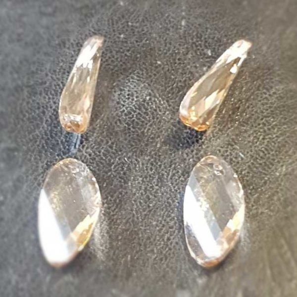 Faceted glass pendant charm drop N&deg;02-01