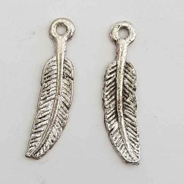 Feather Charm N&deg;01
