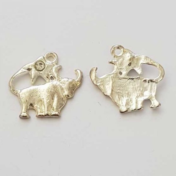 Zodiac sign charm Taurus Silver Metal N&deg;04 with rhinestones