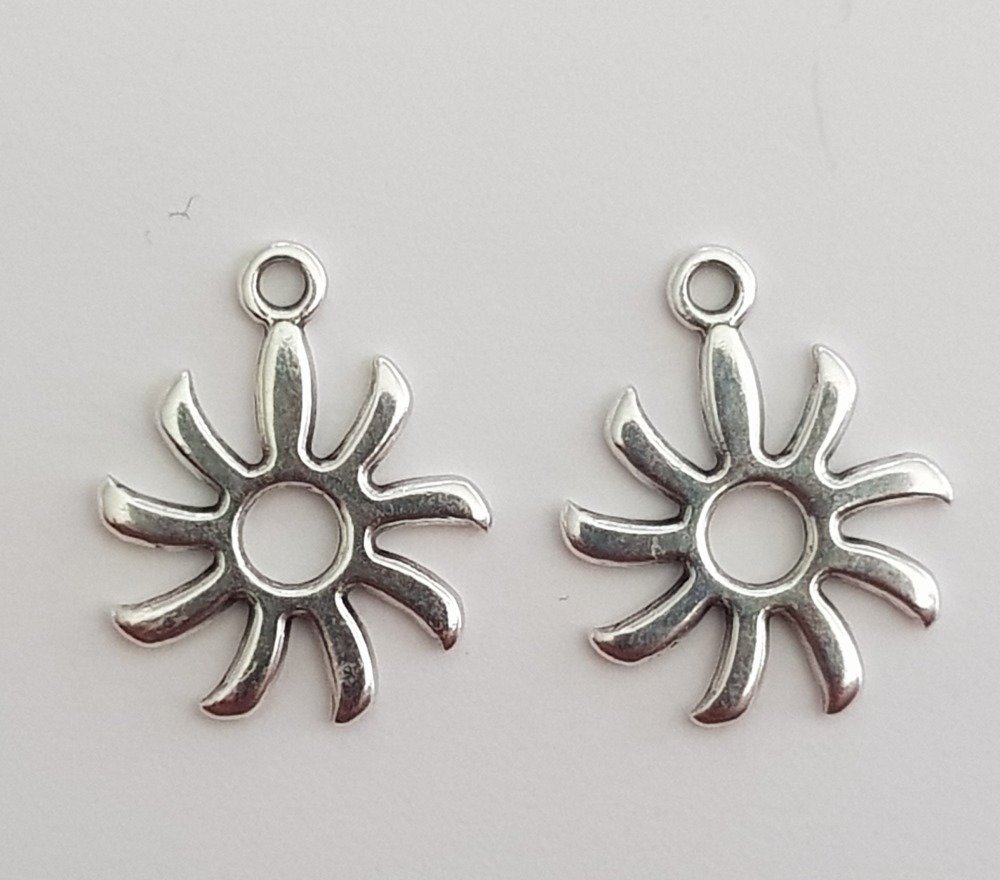 Sun Charm N°03