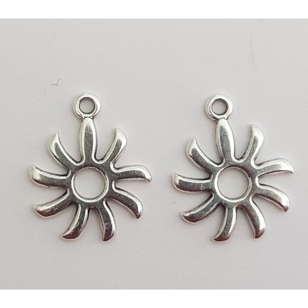 Sun Charm N&deg;03