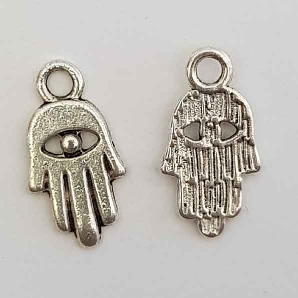 Hamsa hand shape charm N°01