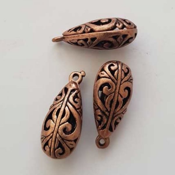 Openwork drop charm N&deg;03-04