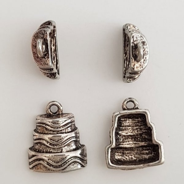 Cake charm - pi&egrave;ce mont&eacute;e N&deg;02