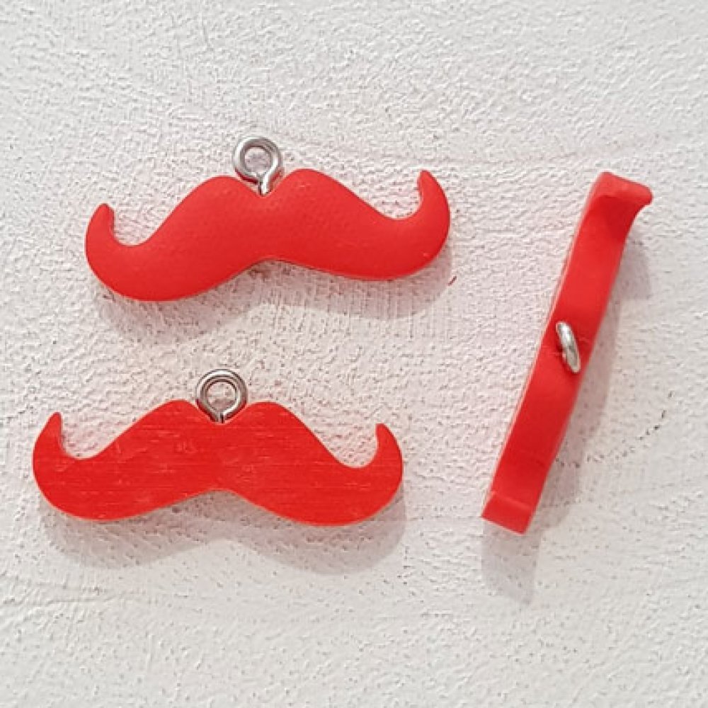 Pendant Moustache N°05 Red