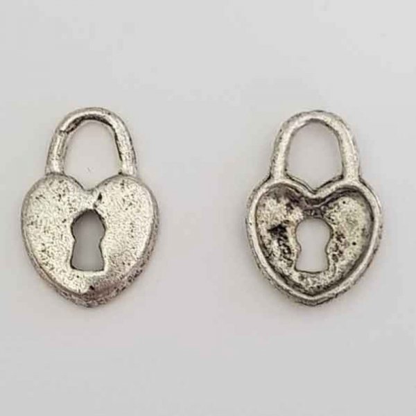 Heart charms N&deg;08 x 4