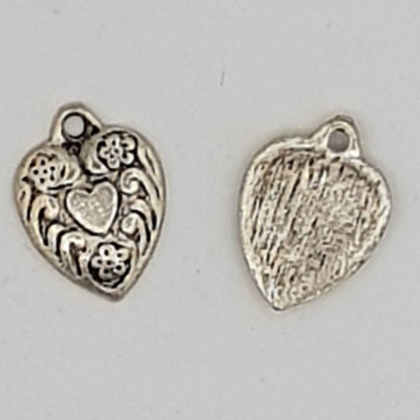 Heart charms N&deg;21