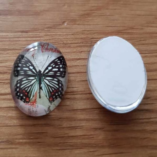 Oval Cabochon 13 x 18 mm Butterfly N&deg;03