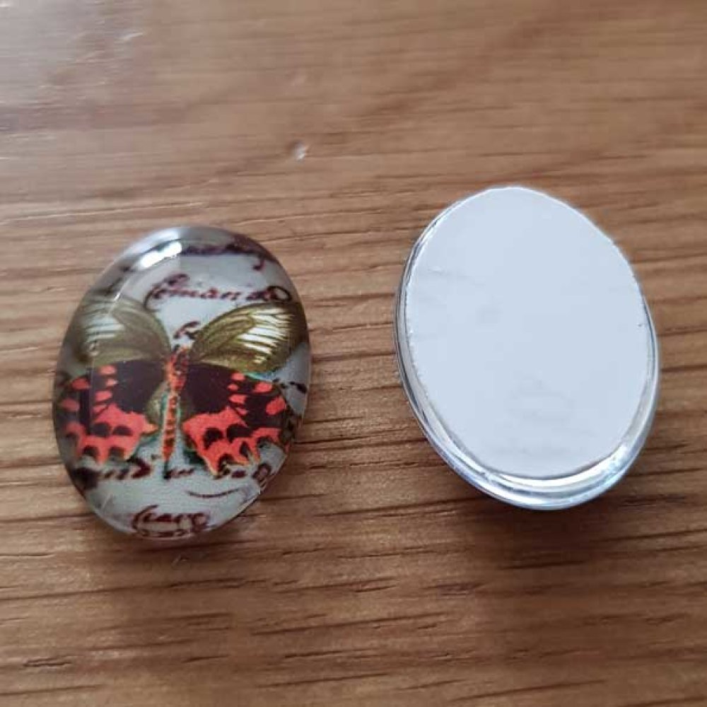 Oval Cabochon 13 x 18 mm Butterfly N°05