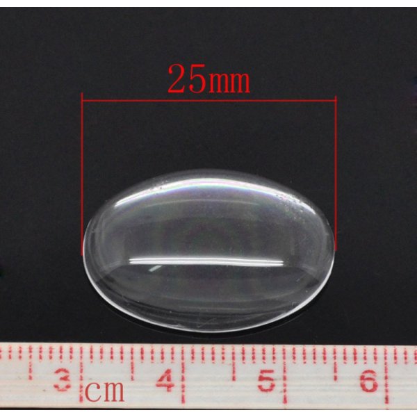 Oval cabochon 18 x 25 mm in clear burr glass N&deg;19
