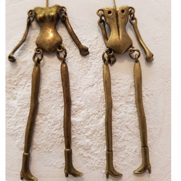 Doll's body in metal Bronze color 12.5 cm