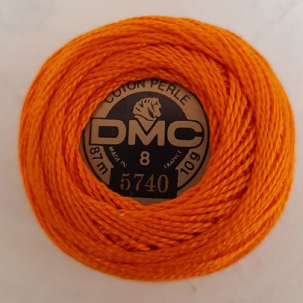 Embroidery cotton beads on a spool, DMC N&deg; 8 - 10 g