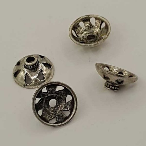 Silver cap cup N&deg;12