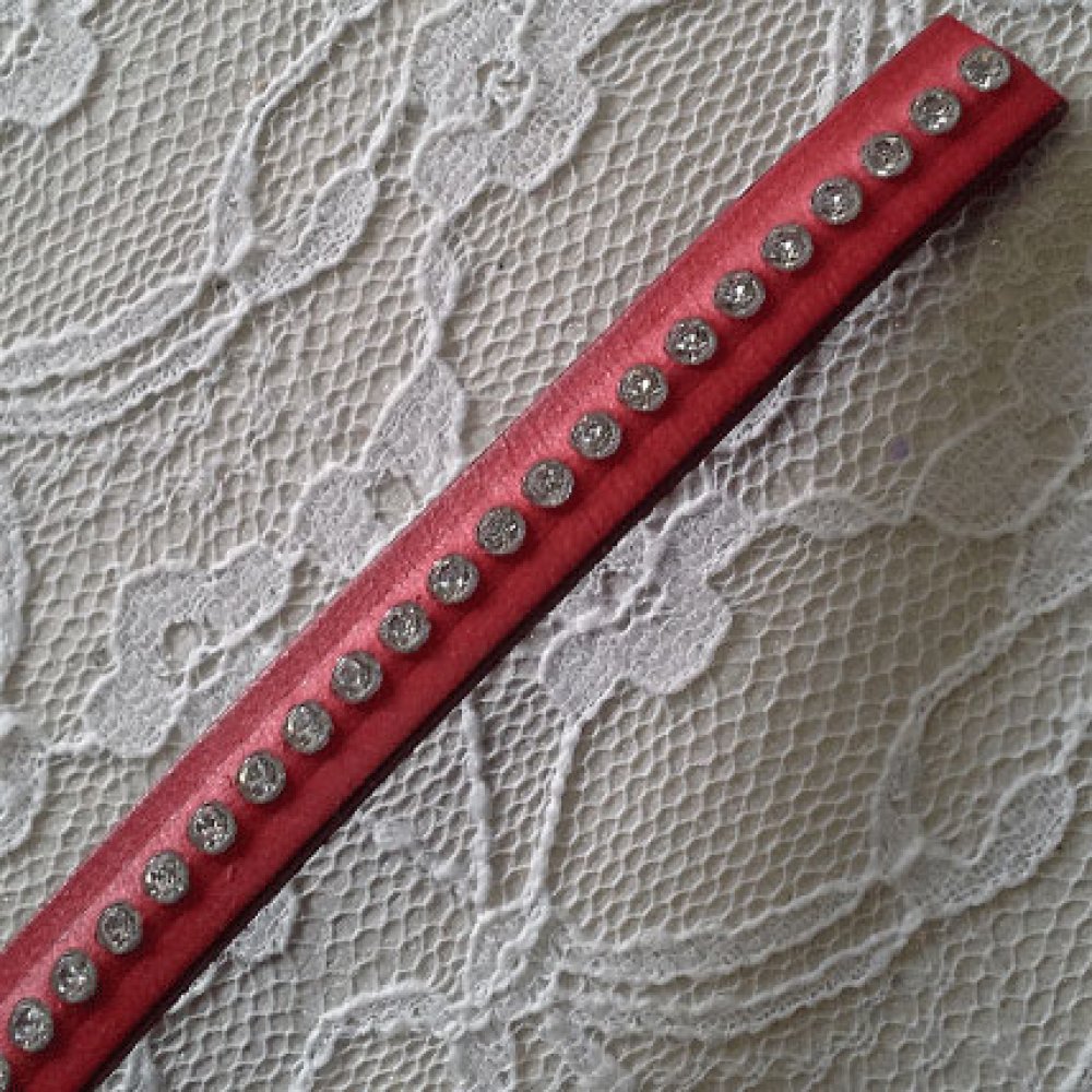 Leather B-Red 10 mm Swarovski Strass per 20 cm