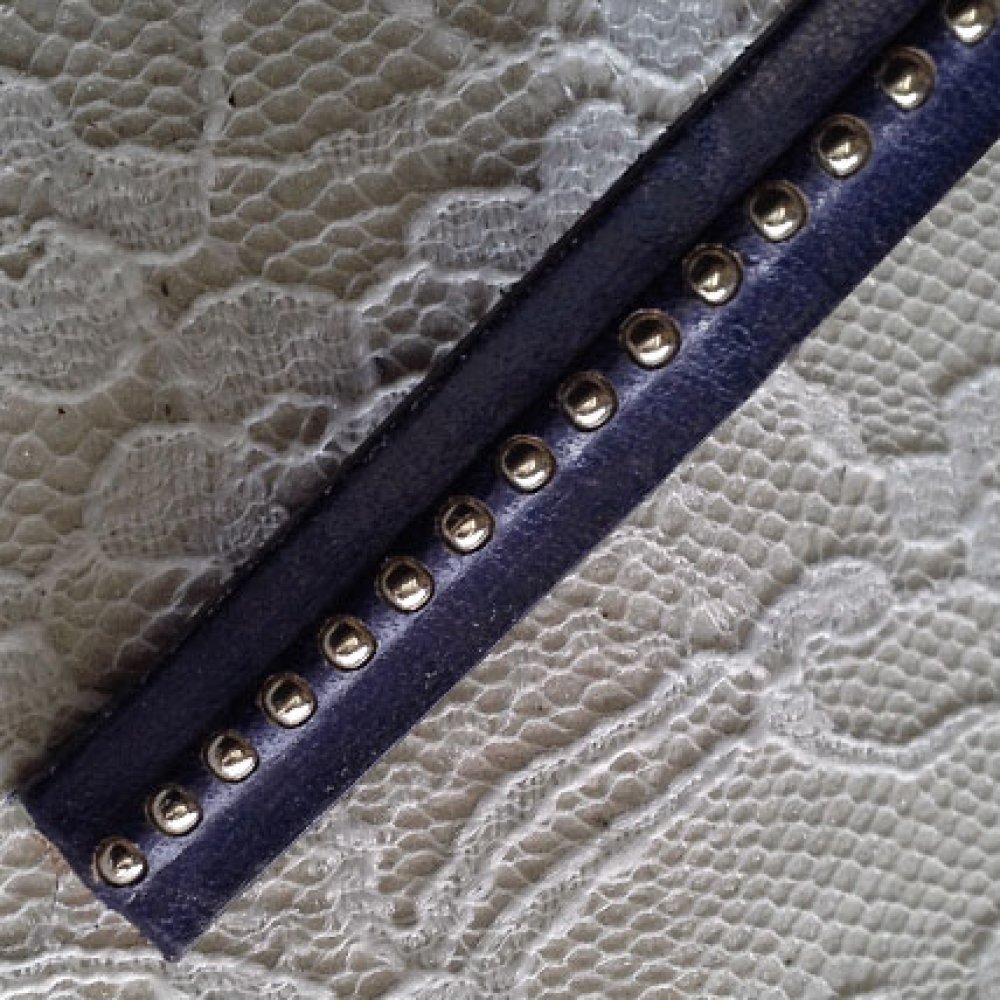 10 mm Dark Cobalt Ball Leather with nickel free ball chain per 20 cm