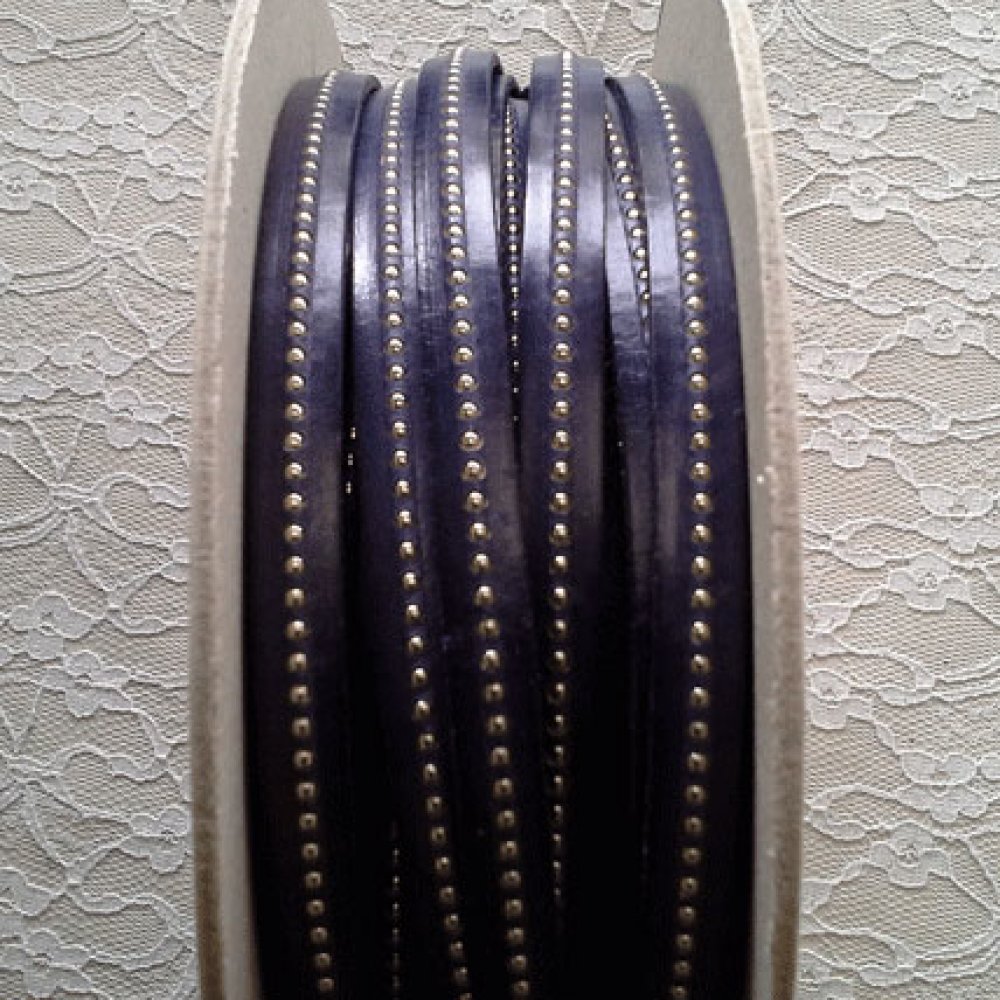 10 mm Dark Cobalt Ball Leather with nickel free ball chain per 20 cm