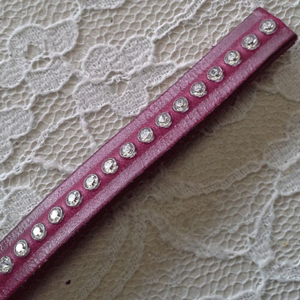 Leather DD-Fuxia of 10 mm Swarovski Strass by 20 cm