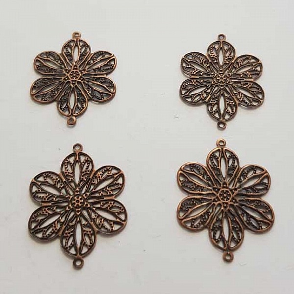 Estampe N&deg;05 Feuille Cuivre 26 x 20 mm