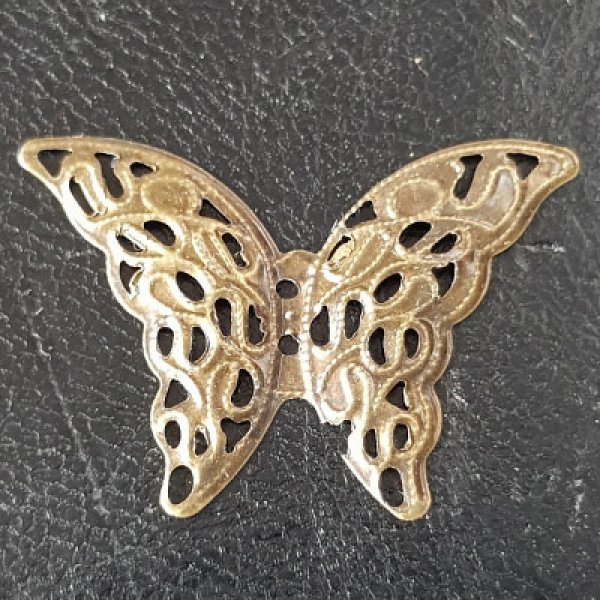 Bronze butterfly filigree stamp N&deg;05